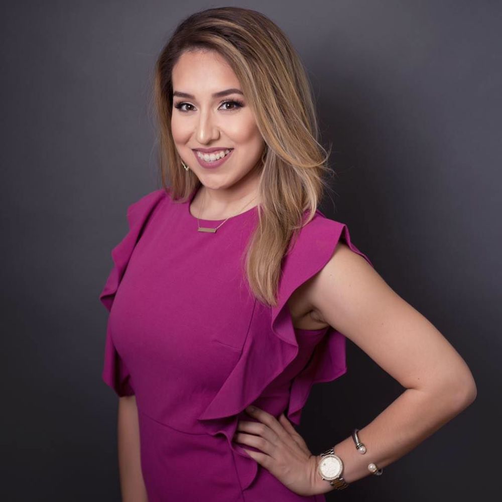 Meet your Posher, Daniela
